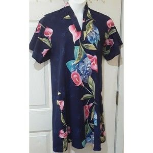 Vtg Women's  Muumuu Housedress, GREENCASTLE Floral Luau  Kaftan Dress - Medium